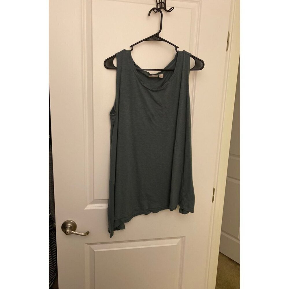 LOGO by Lori Goldstein Asymmetrical Hem Tank | 1X | Grey Green | NWOT QVC